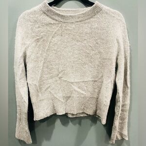 Women's Cashmere Crew Neck Sweater size M